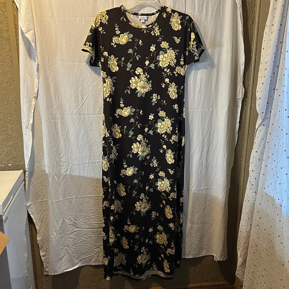 LuLaRoe Black Maxi Dress with Yellow Floral Pattern